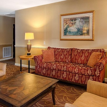 Surestay Plus Hotel Tarboro المظهر الداخلي الصورة