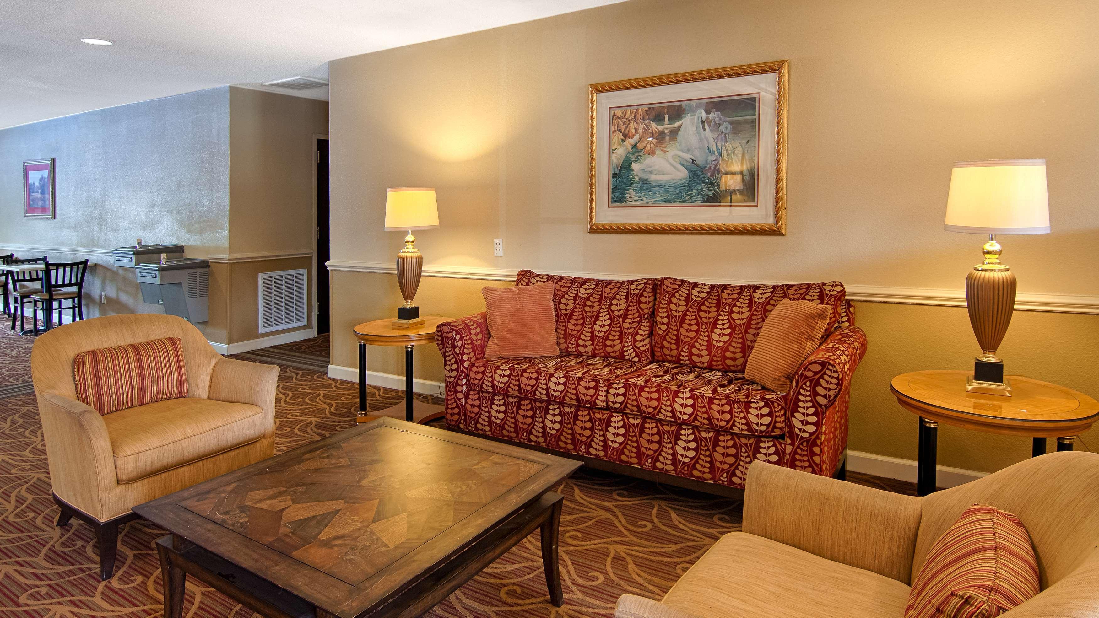 Surestay Plus Hotel Tarboro المظهر الداخلي الصورة