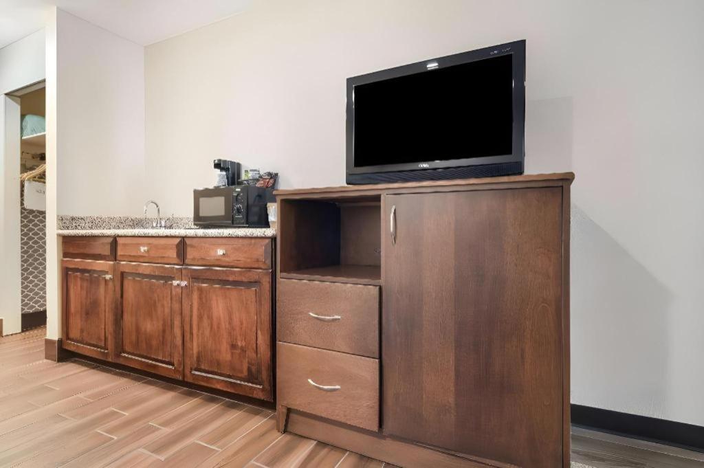 Surestay Plus Hotel Tarboro المظهر الخارجي الصورة
